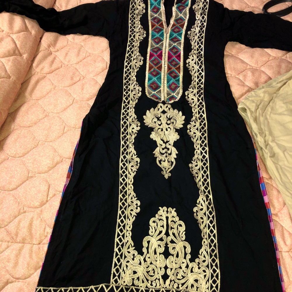 Salwar kameez